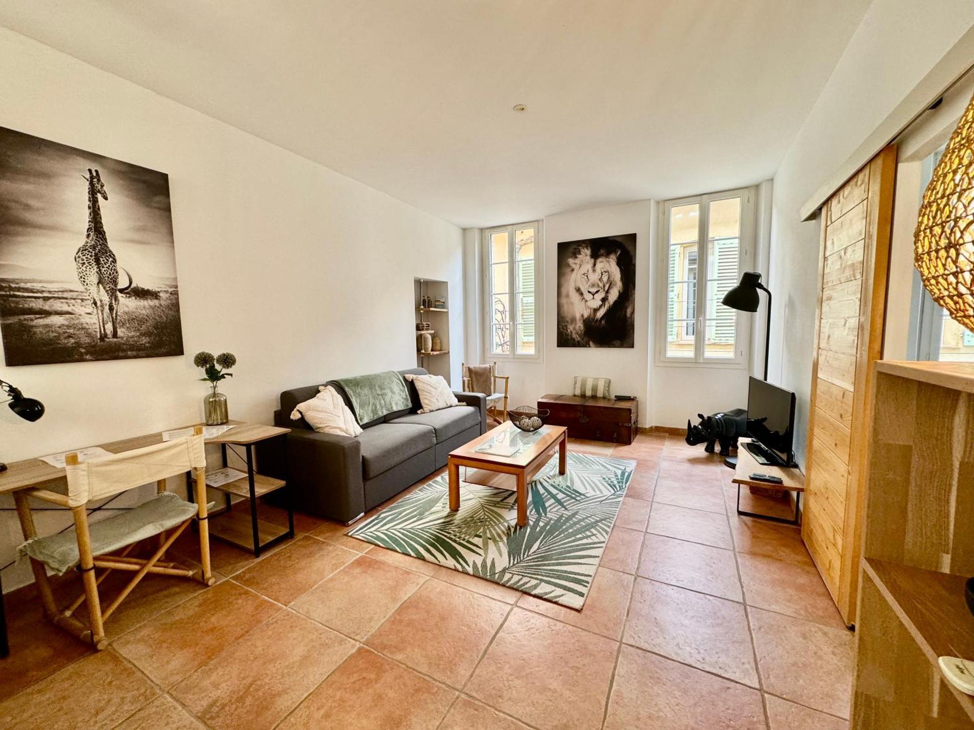 Appartements Climatises - Vieil Antibes Exteriör bild