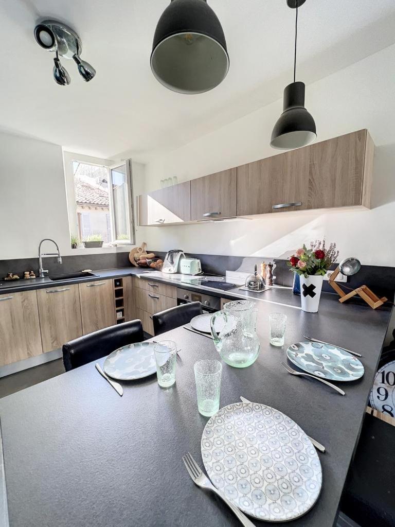 Appartements Climatises - Vieil Antibes Exteriör bild